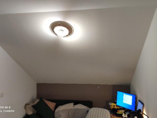 Création d'une fenêtre de toit VELUX sur un palier par HABITAT ENERGY Les Ulis - Avant